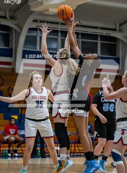 Thumbnail 2 in Overhills @ Terry Sanford photogallery.
