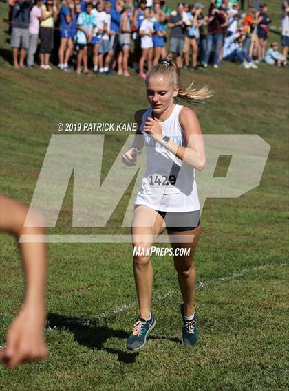 Thumbnail 2 in Monroe Parker Invitational photogallery.