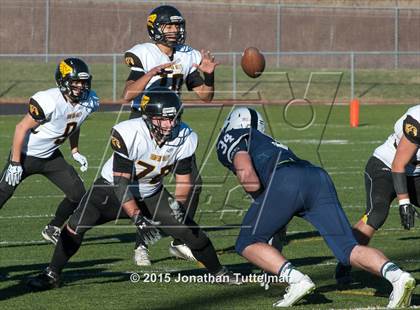 Thumbnail 1 in Pine Creek vs. Thompson Valley (4A First Round) photogallery.