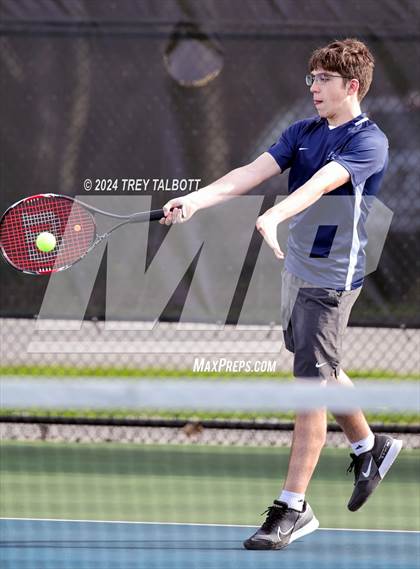 Thumbnail 2 in Gates Chili @ Honeoye Falls-Lima photogallery.