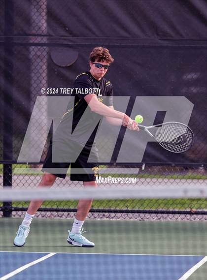 Thumbnail 2 in Gates Chili @ Honeoye Falls-Lima photogallery.