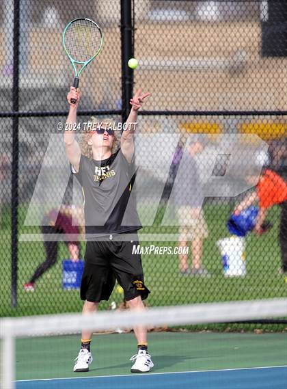 Thumbnail 1 in Gates Chili @ Honeoye Falls-Lima photogallery.