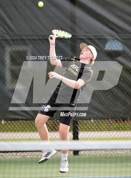 Thumbnail 1 in Gates Chili @ Honeoye Falls-Lima photogallery.