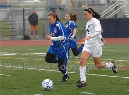 Thumbnail 1 in Briarcliff vs. Livonia (NYSPHSAA Class B Final) photogallery.