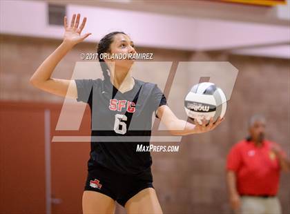 Thumbnail 3 in Santa Fe Christian vs. Del Norte (CIF SDS D1 Final) photogallery.