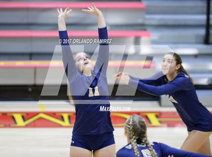 Thumbnail 3 in Santa Fe Christian vs. Del Norte (CIF SDS D1 Final) photogallery.