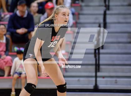 Thumbnail 2 in Santa Fe Christian vs. Del Norte (CIF SDS D1 Final) photogallery.