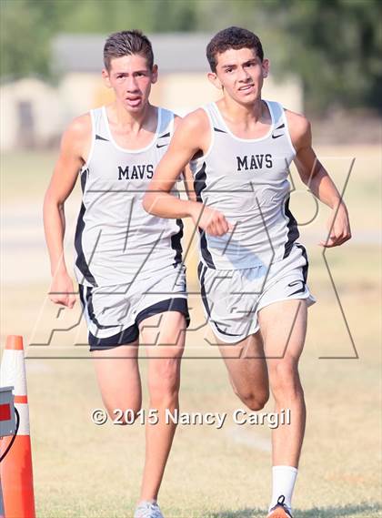 Thumbnail 2 in Uvalde Invitational photogallery.