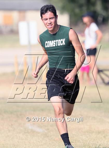 Thumbnail 2 in Uvalde Invitational photogallery.