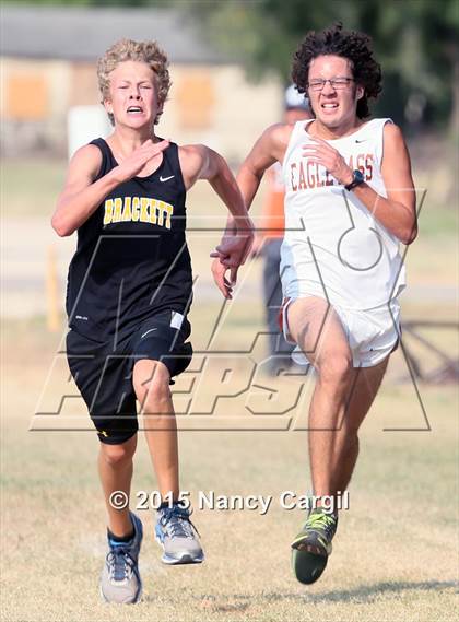 Thumbnail 2 in Uvalde Invitational photogallery.