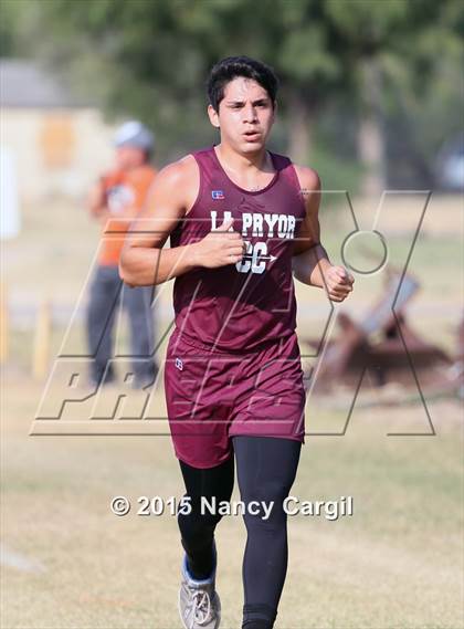 Thumbnail 2 in Uvalde Invitational photogallery.