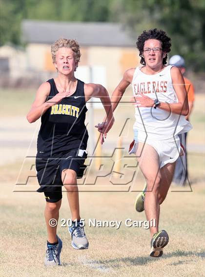Thumbnail 1 in Uvalde Invitational photogallery.