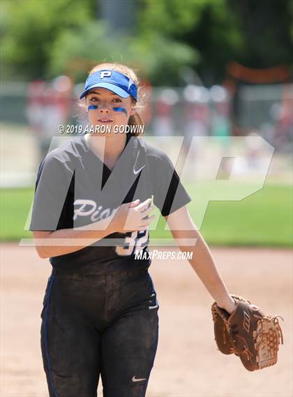 Thumbnail 3 in Hillsdale vs. Pioneer (CIF CCS D2 Final)  photogallery.