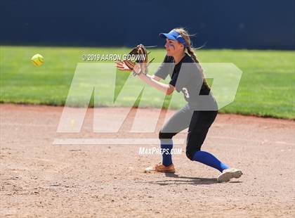 Thumbnail 1 in Hillsdale vs. Pioneer (CIF CCS D2 Final)  photogallery.
