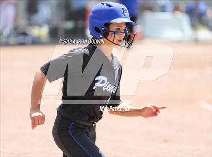 Thumbnail 1 in Hillsdale vs. Pioneer (CIF CCS D2 Final)  photogallery.