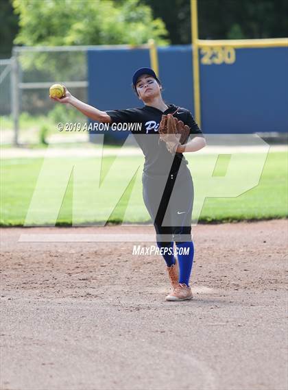 Thumbnail 1 in Hillsdale vs. Pioneer (CIF CCS D2 Final)  photogallery.