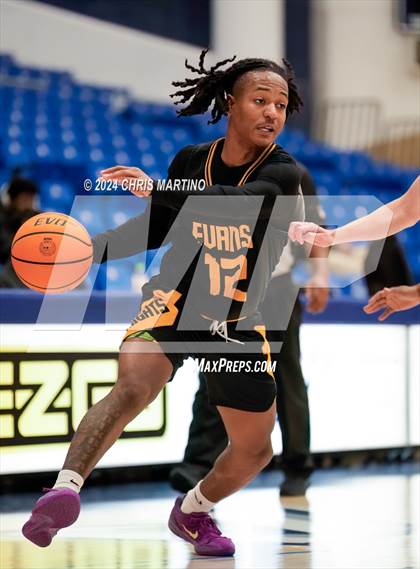 Thumbnail 2 in Evans vs Academy of Richmond County (100 Black Men of Augusta Thanksgiving Classic) photogallery.