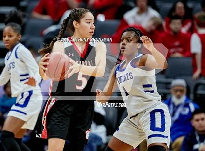 Thumbnail 2 in McFarland vs. Oakland (CIF State D3 Final) photogallery.