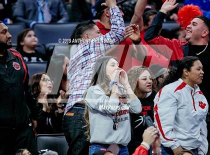 Thumbnail 2 in McFarland vs. Oakland (CIF State D3 Final) photogallery.