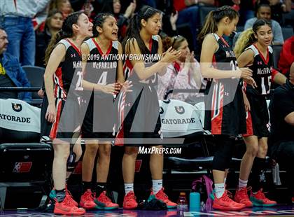 Thumbnail 2 in McFarland vs. Oakland (CIF State D3 Final) photogallery.