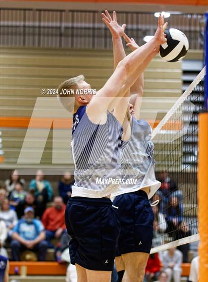 Thumbnail 3 in Woodlan @ Fort Wayne Northrop photogallery.