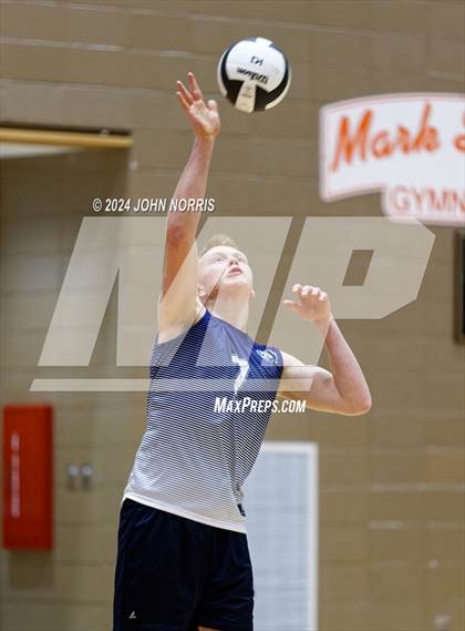 Thumbnail 3 in Woodlan @ Fort Wayne Northrop photogallery.