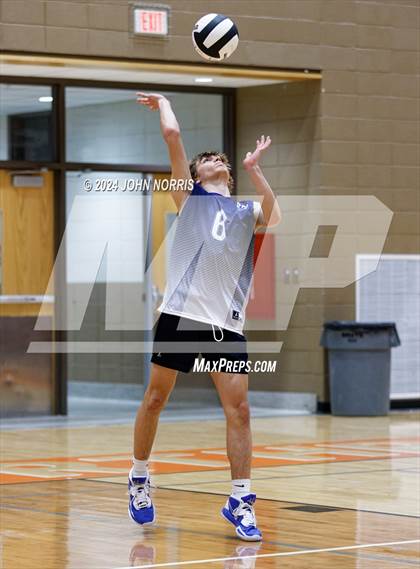 Thumbnail 2 in Woodlan @ Fort Wayne Northrop photogallery.