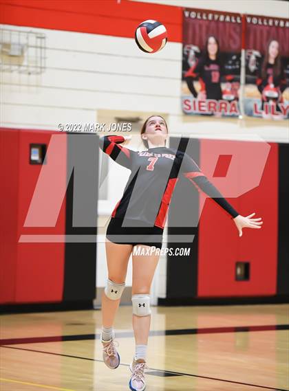 Thumbnail 2 in St. Augustine Catholic @ Chandler Prep photogallery.
