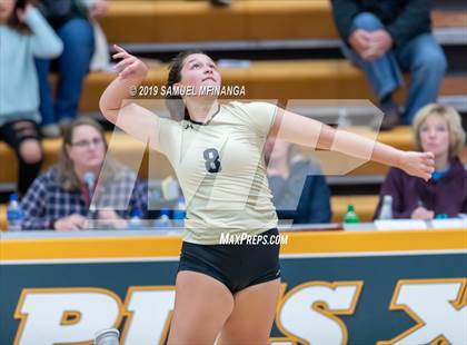 Thumbnail 2 in Lincoln Southeast vs. Norfolk photogallery.