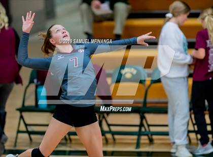 Thumbnail 3 in Lincoln Southeast vs. Norfolk photogallery.