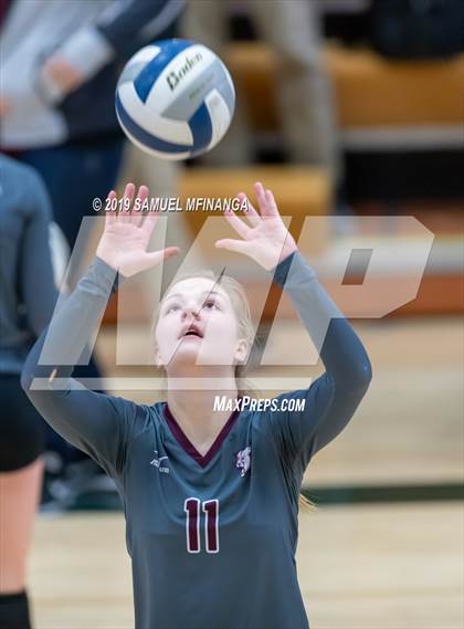 Thumbnail 3 in Lincoln Southeast vs. Norfolk photogallery.