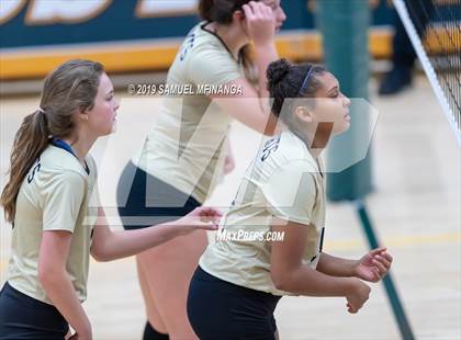 Thumbnail 3 in Lincoln Southeast vs. Norfolk photogallery.