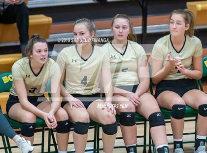 Thumbnail 3 in Lincoln Southeast vs. Norfolk photogallery.