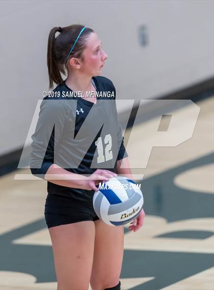 Thumbnail 1 in Lincoln Southeast vs. Norfolk photogallery.