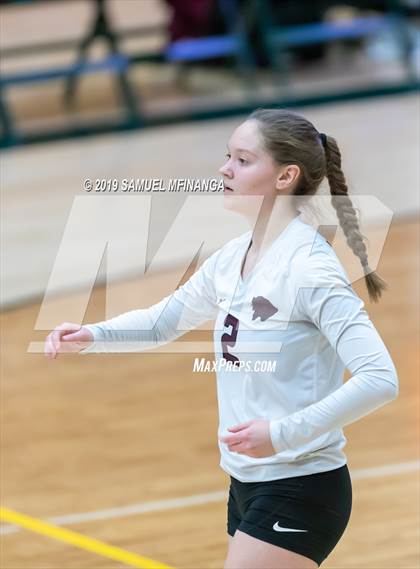 Thumbnail 1 in Lincoln Southeast vs. Norfolk photogallery.