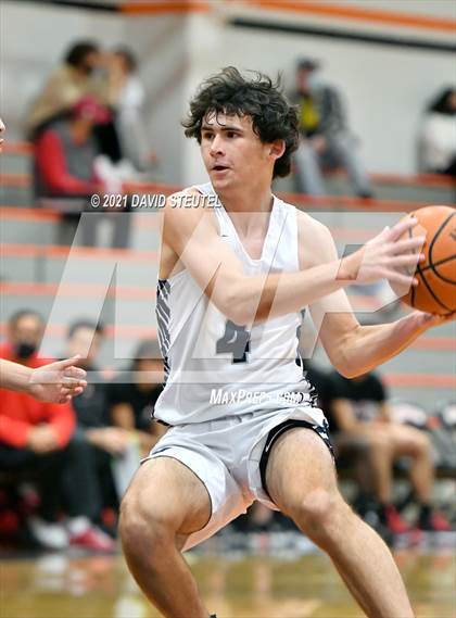 Thumbnail 1 in Bella Vista vs. Vista del Lago (Tiger Classic) photogallery.