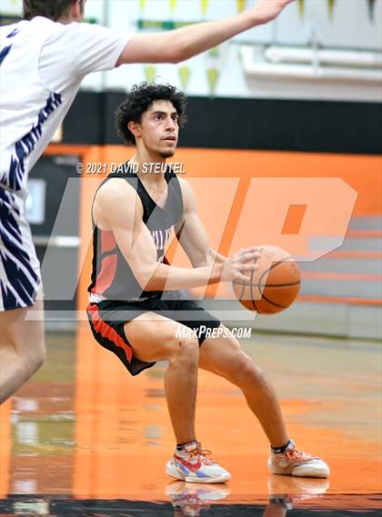Thumbnail 3 in Bella Vista vs. Vista del Lago (Tiger Classic) photogallery.