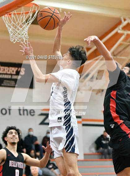 Thumbnail 3 in Bella Vista vs. Vista del Lago (Tiger Classic) photogallery.