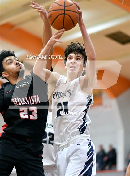 Thumbnail 3 in Bella Vista vs. Vista del Lago (Tiger Classic) photogallery.