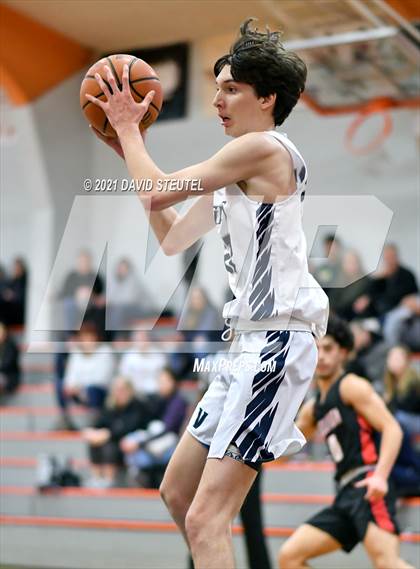 Thumbnail 1 in Bella Vista vs. Vista del Lago (Tiger Classic) photogallery.