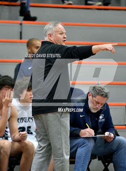 Thumbnail 1 in Bella Vista vs. Vista del Lago (Tiger Classic) photogallery.