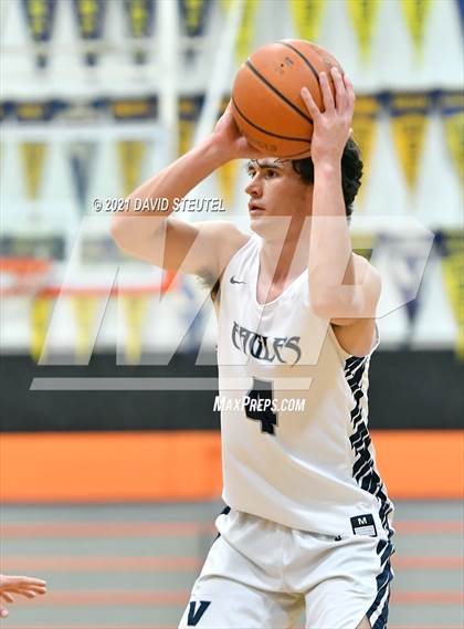 Thumbnail 1 in Bella Vista vs. Vista del Lago (Tiger Classic) photogallery.