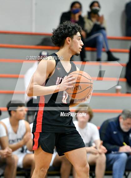 Thumbnail 3 in Bella Vista vs. Vista del Lago (Tiger Classic) photogallery.