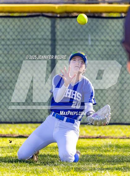 Thumbnail 1 in Mountain House vs. Merced photogallery.