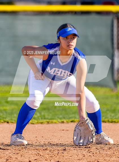 Thumbnail 2 in Mountain House vs. Merced photogallery.