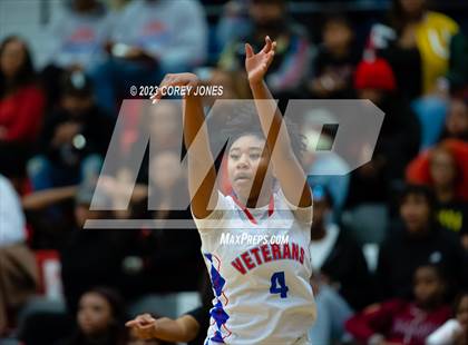 Thumbnail 3 in Warner Robins vs Veterans  photogallery.