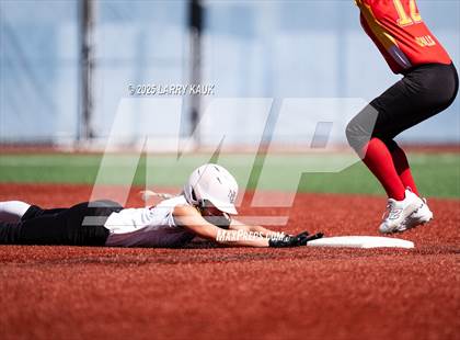 Thumbnail 3 in Saratoga vs Mills (CIF CCS D1 Quarterfinal) photogallery.