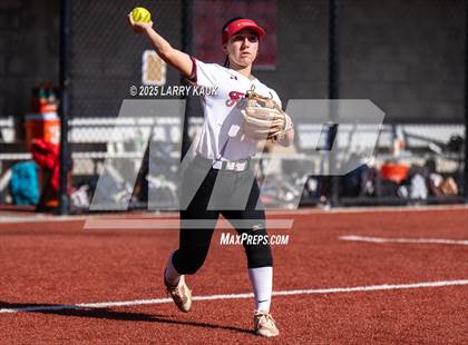 Thumbnail 3 in Saratoga vs Mills (CIF CCS D1 Quarterfinal) photogallery.