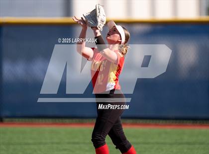 Thumbnail 1 in Saratoga vs Mills (CIF CCS D1 Quarterfinal) photogallery.