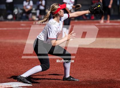 Thumbnail 3 in Saratoga vs Mills (CIF CCS D1 Quarterfinal) photogallery.